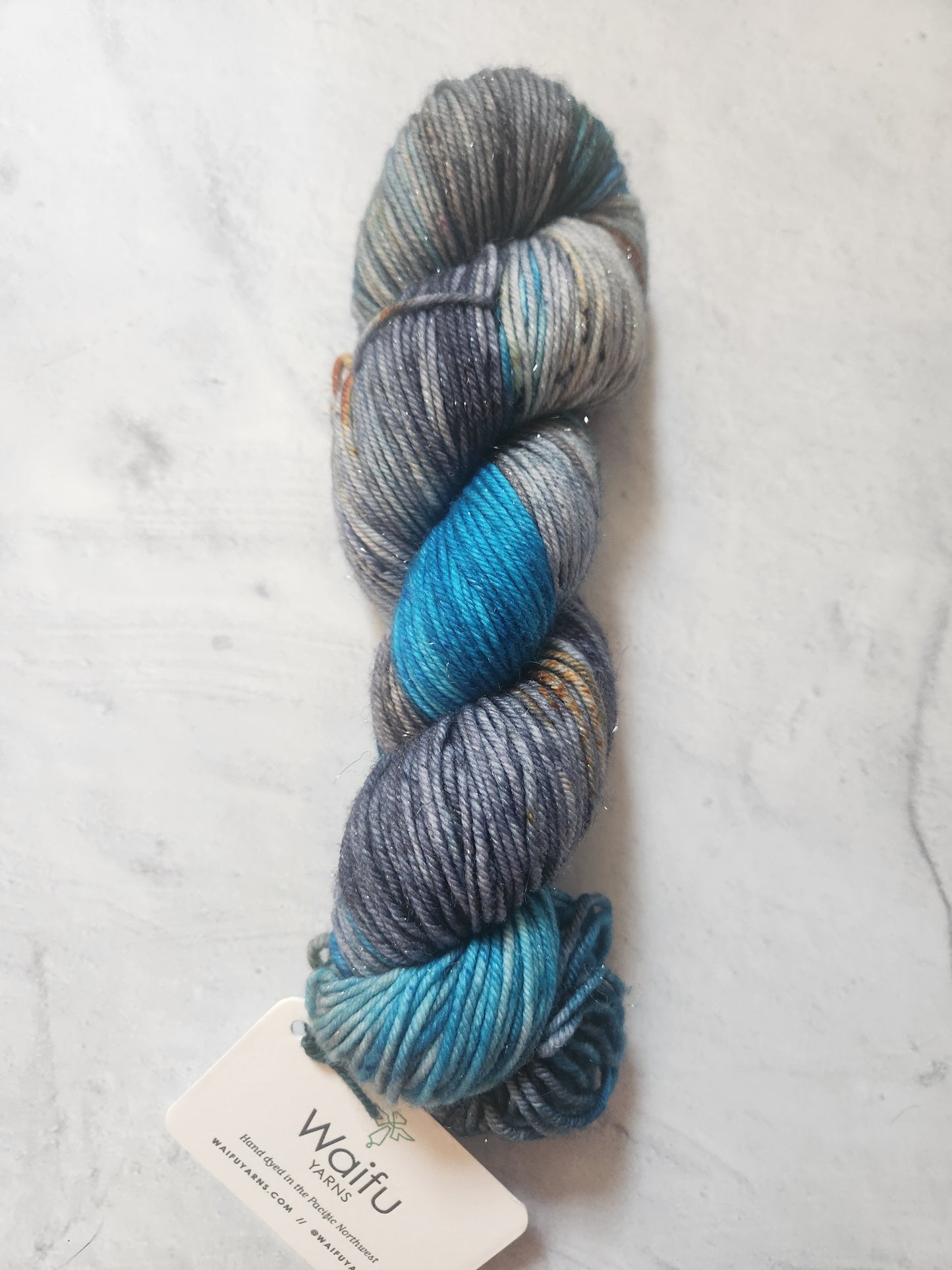 Sparkle DK ready to ship